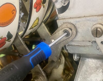 Jenniings Club Chief missing screw.jpeg