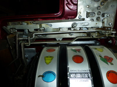 Slot Machine 002.JPG
