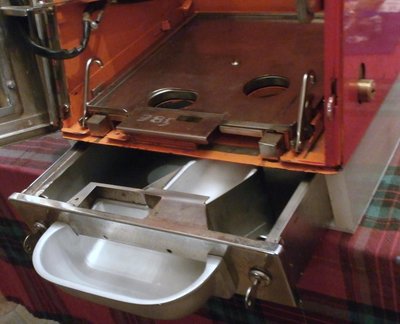 cash box 2.JPG