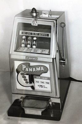 Slot Machine Jennings Panama.jpg